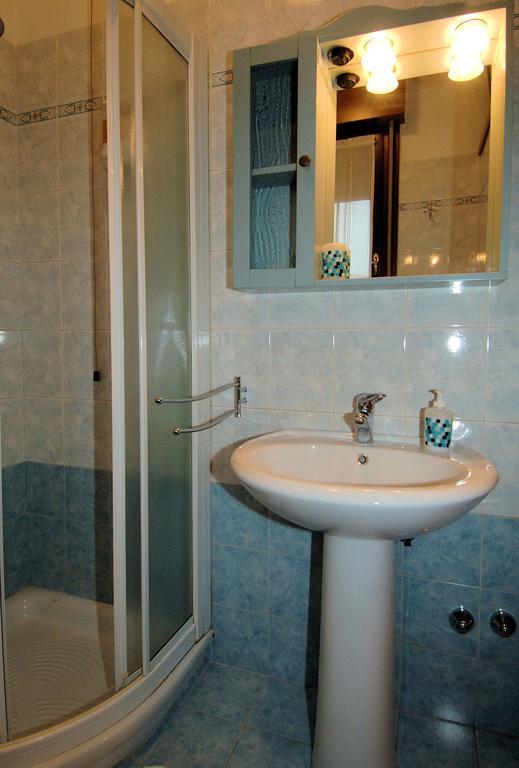 Casa Sara Venezia Apartment Mestre Luaran gambar