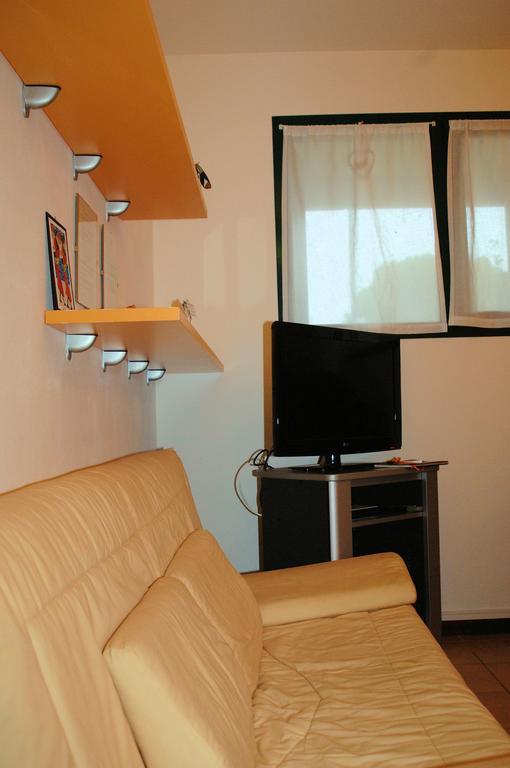 Casa Sara Venezia Apartment Mestre Luaran gambar